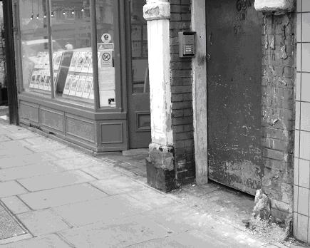 Crumbling building, Barnet