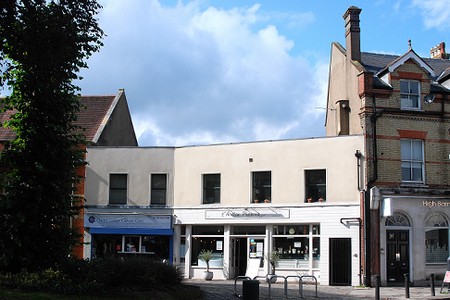 Shop and restaurant with plain upper floor