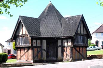 Physic Well, Barnet