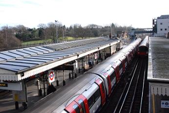 High Barnet underground station